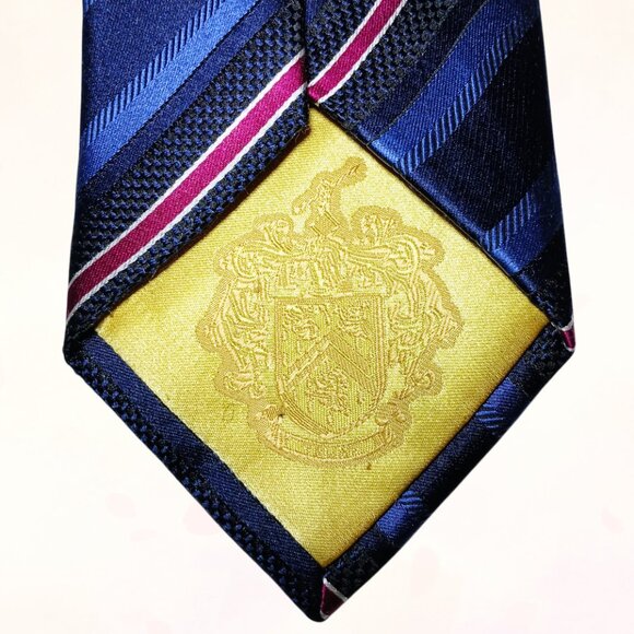 Donald J. Trump Signature Collection 100% Silk Blue Navy Blue Striped Neck Tie - Picture 5 of 10